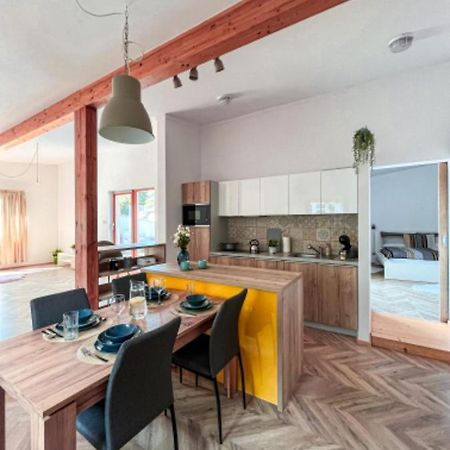 Apartman Niklan Рожнов-под-Радгоштем Экстерьер фото